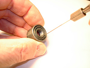 www.etmoteur.fr_media_koni_images_koni_nettoyage_04_petit.jpg