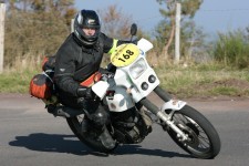 www.etmoteur.fr_media_photos_motos_photo_perlinski_02_petit.jpg