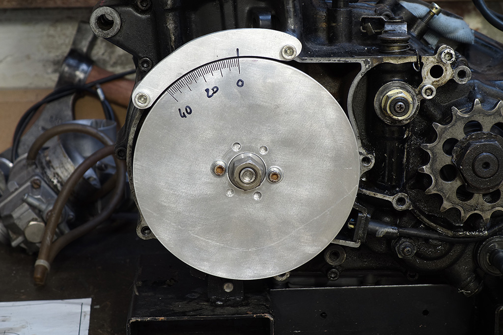 www.etmoteur.fr_media_xt500_images_xt500_allumage_repere_04_moyen.jpg
