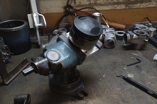www.etmoteur.fr_media_xt500_images_xt500_piston_cimblot_03_petit.jpg