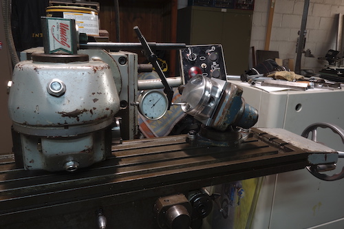www.etmoteur.fr_media_xt500_images_xt500_piston_lamage_23_petit.jpg