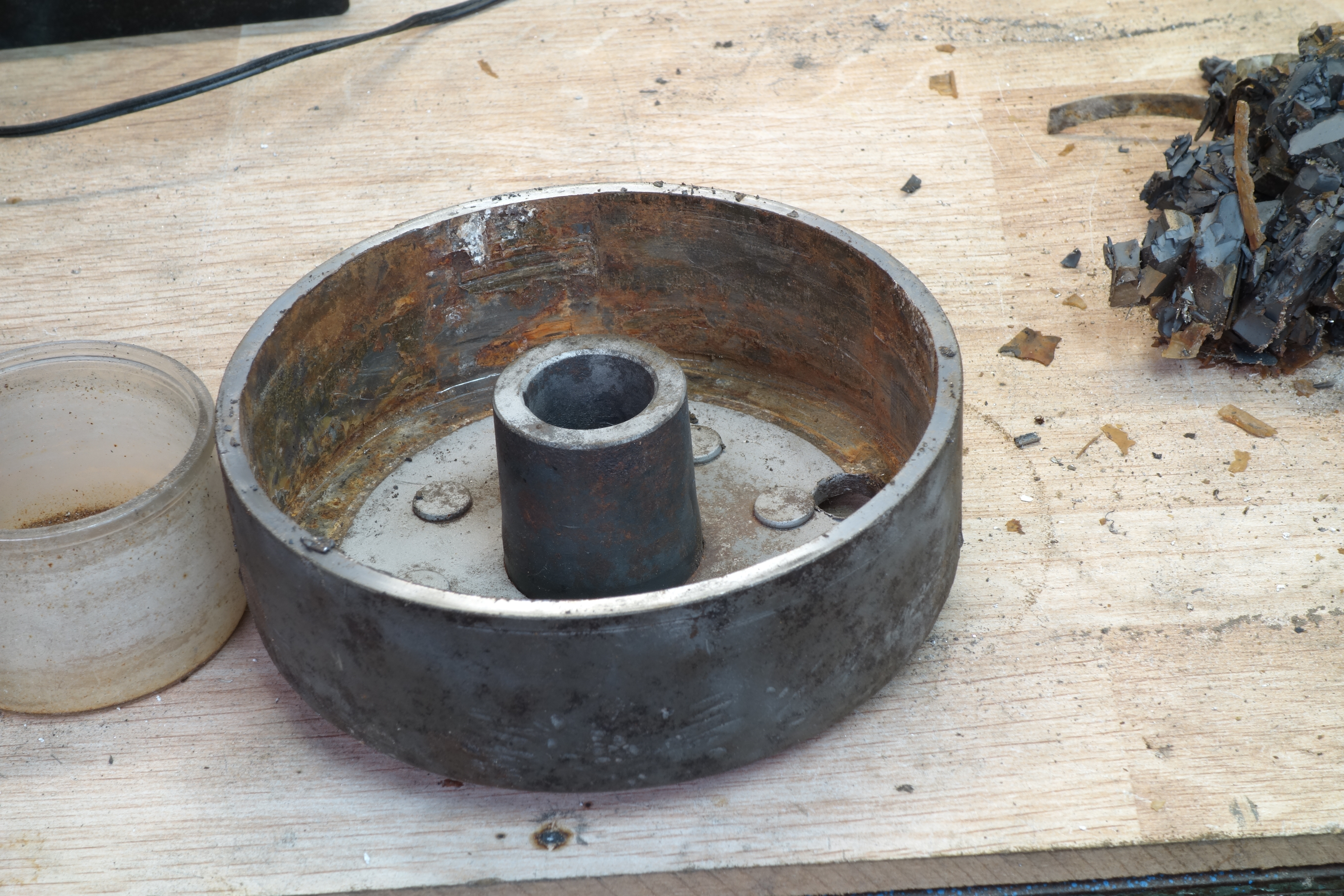 www.etmoteur.fr_media_xt500_images_xt500_volantmagnetique_autopsie_04_.jpg