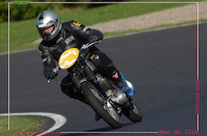 www.etmoteur.fr_medias_photos_motos_photo_bsa441_2003_02_petit.jpg