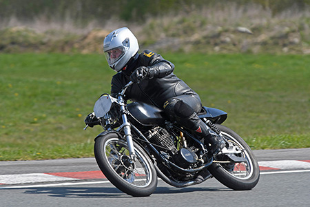 www.etmoteur.fr_medias_photos_motos_photo_clastre_2019_petit.jpg